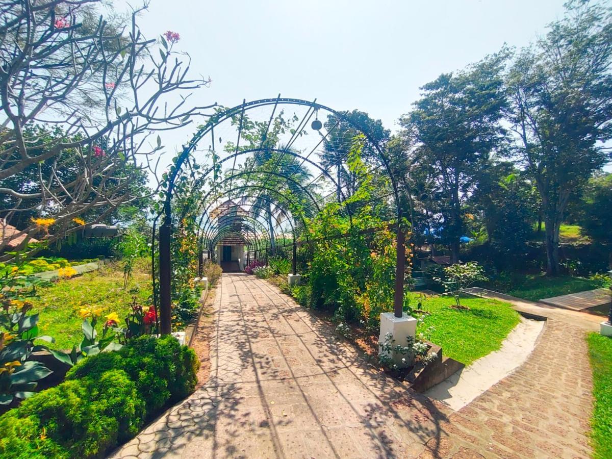 The Travancore Heritage Beach Resort Kovalam Bagian luar foto